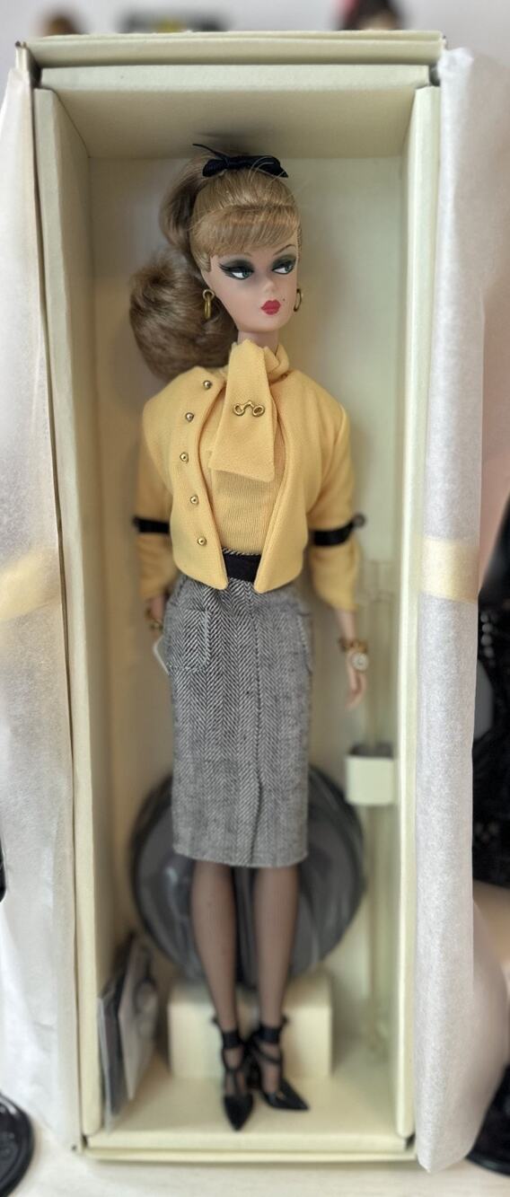 The Secretary Silkstone Barbie Doll Mattel Gold Label Fashion Model NIB NRFB